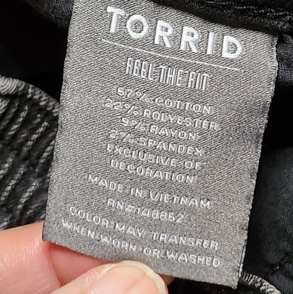 Torrid Women's Unique Gray Drawstring Jeans w/Black Accent Leg Stripe Size1R(1X) - Picture 4 of 7